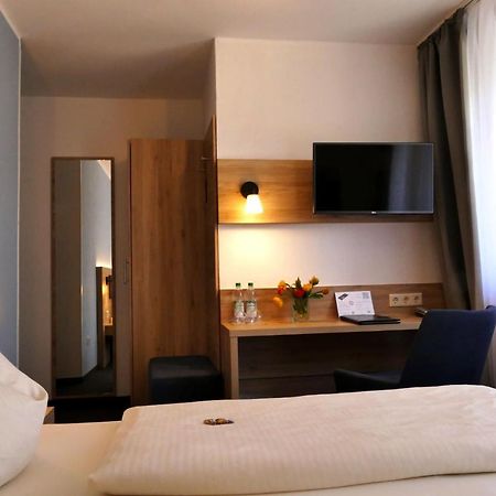Hasi'S Hotel Grafing Kültér fotó