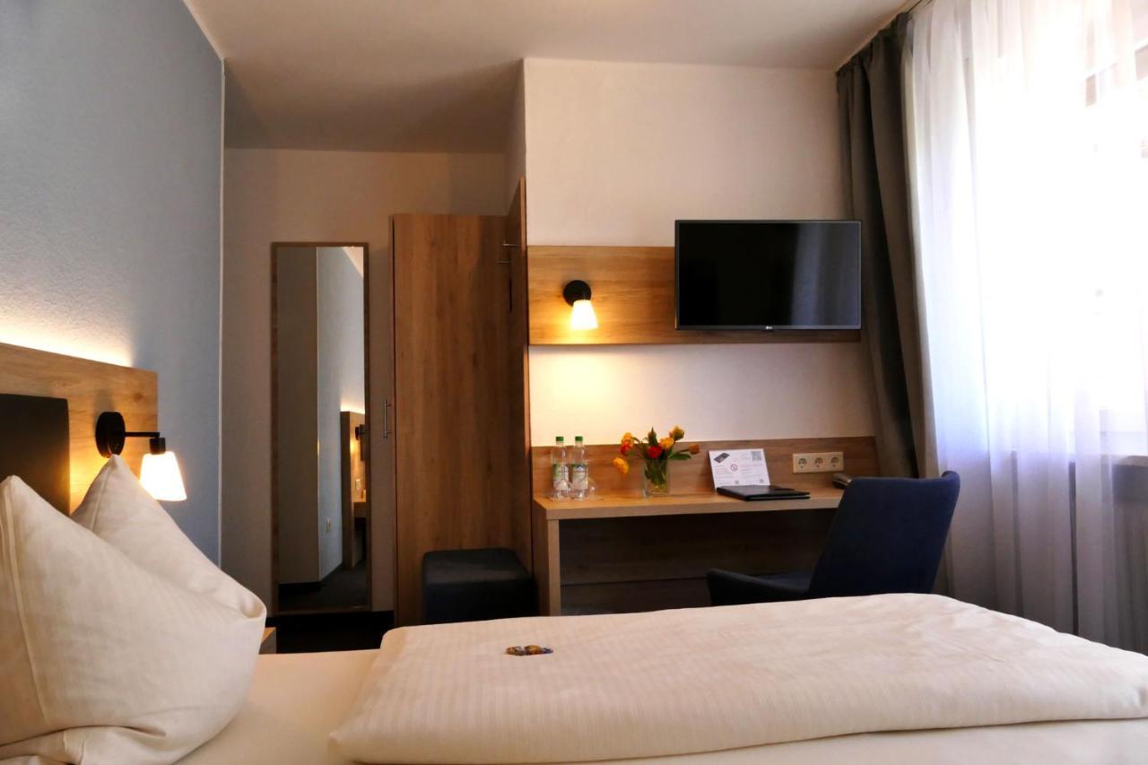 Hasi'S Hotel Grafing Kültér fotó